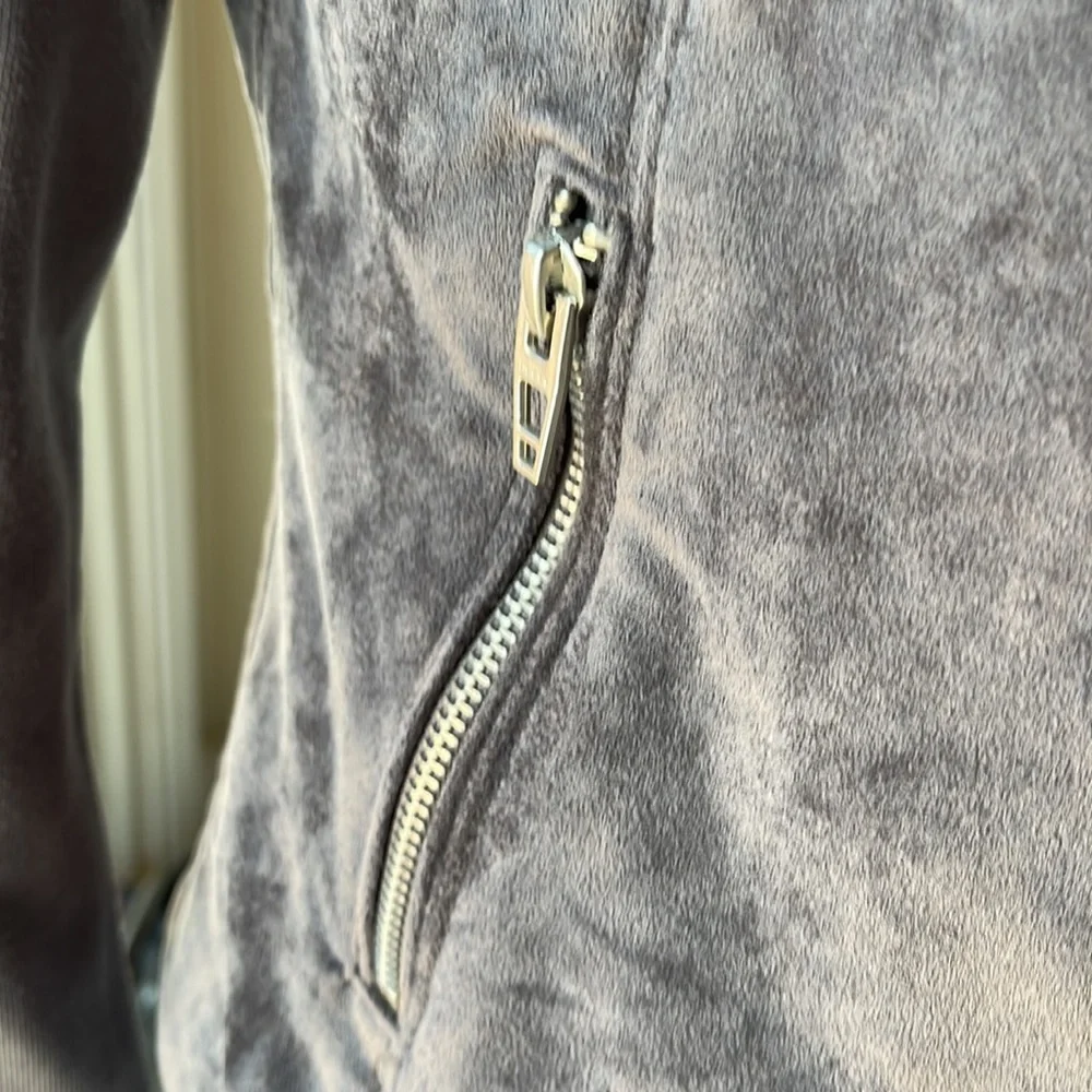 BLANKNYC  Blank NYC Zippered Front Moto Type Jacket / Side Zip Pockets Sz Med